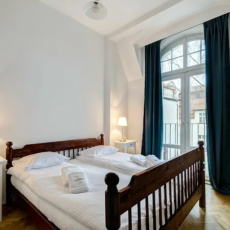 Dom & House - Fiszera Apartment