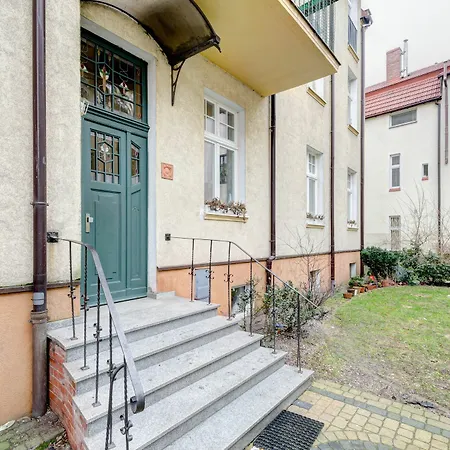 Dom&house - Fiszera Apartament